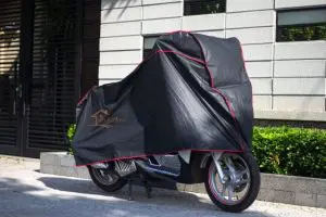 Read more about the article Các Mẫu Áo Trùm Xe Máy